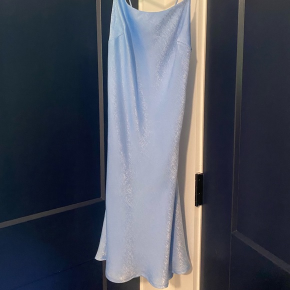 House of Spence satin tie back dress - Picture 3 of 5